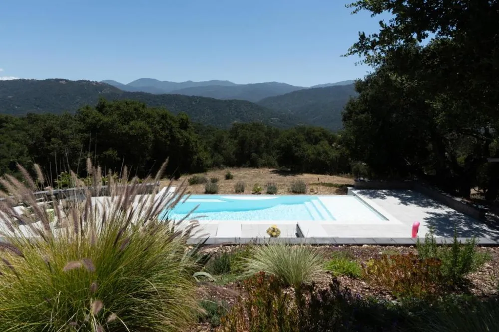 31499 Via Las Rosas Carmel Valley, CA 93924