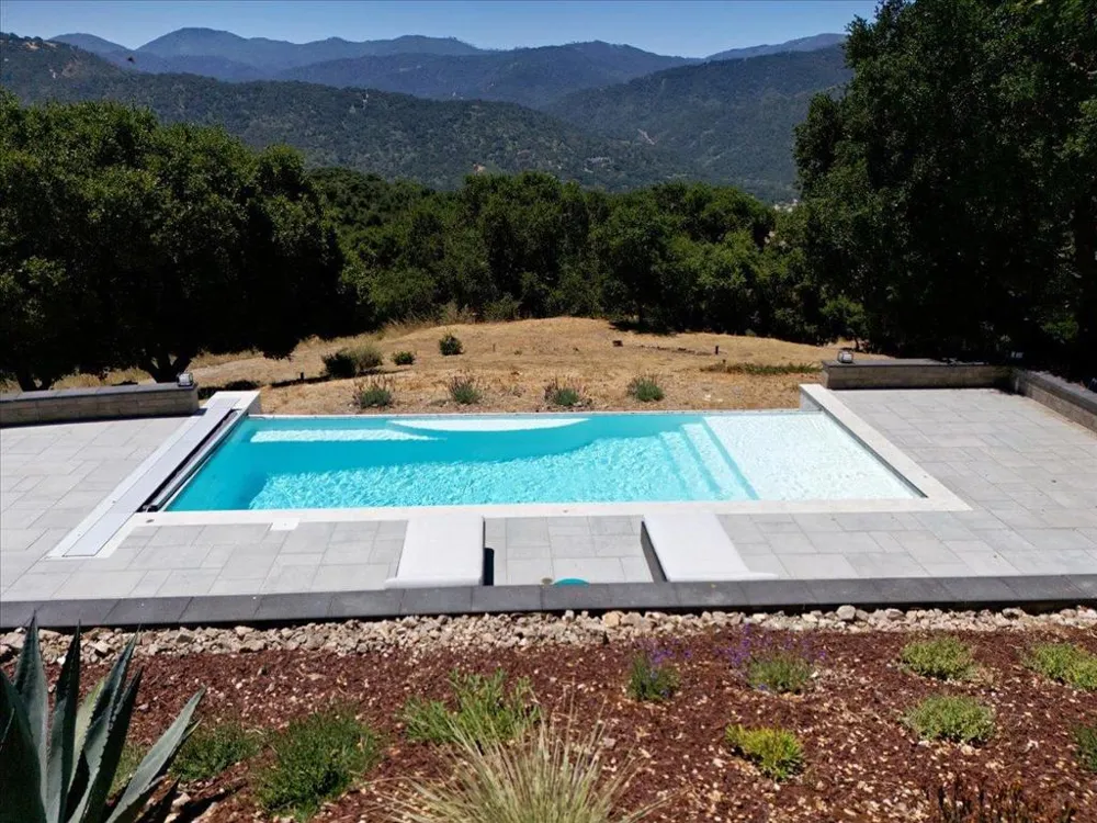 31499 Via Las Rosas Carmel Valley, CA 93924