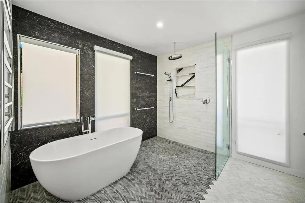 31499 Via Las Rosas Carmel Valley, CA 93924