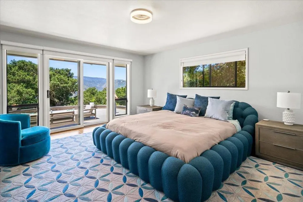 31499 Via Las Rosas Carmel Valley, CA 93924