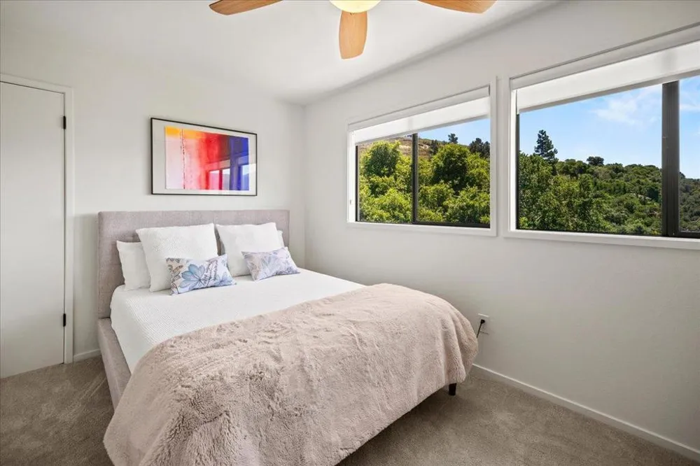 31499 Via Las Rosas Carmel Valley, CA 93924
