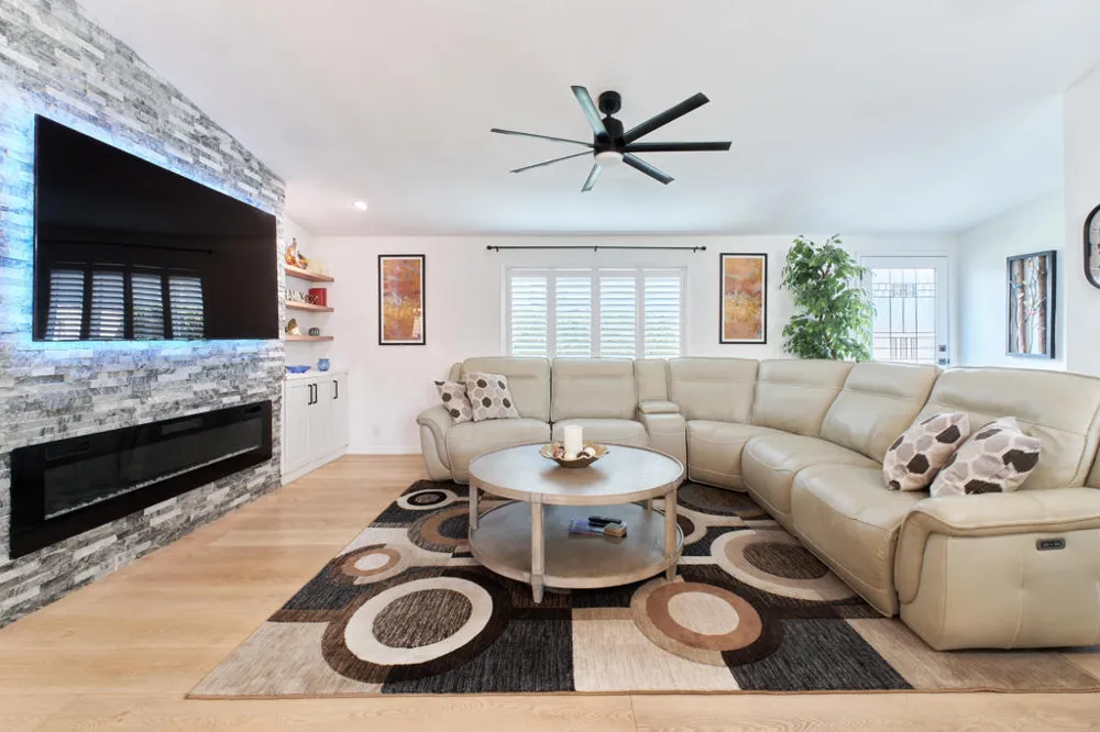 34912 Tioga Thousand Palms, CA 92276