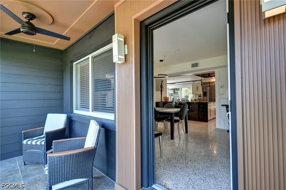 Oakley Avenue Fort Myers, FL 33901