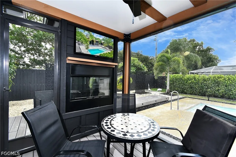 Oakley Avenue Fort Myers, FL 33901