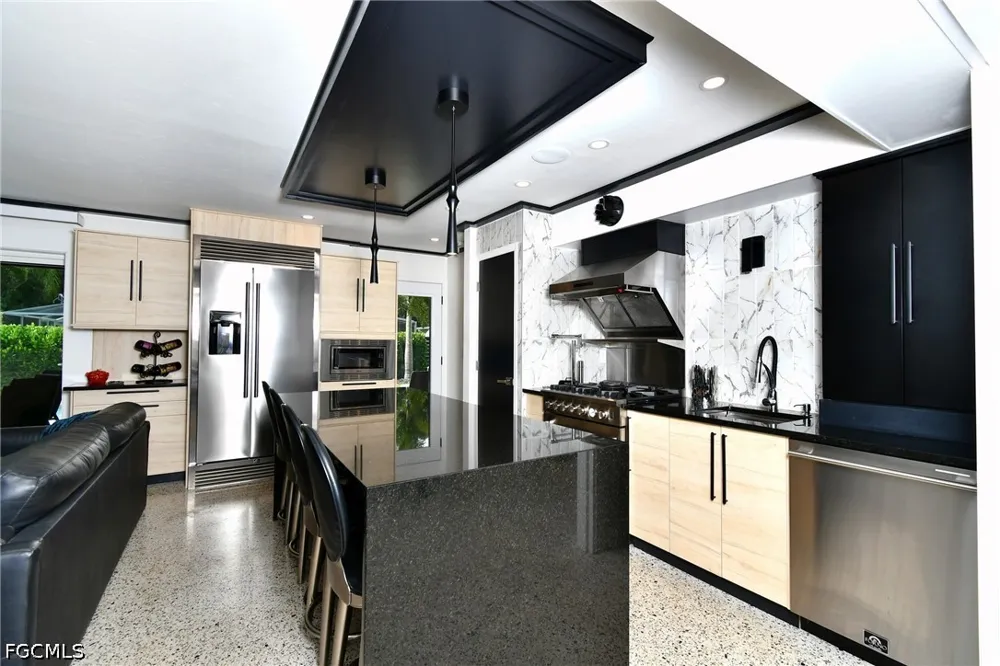 Oakley Avenue Fort Myers, FL 33901