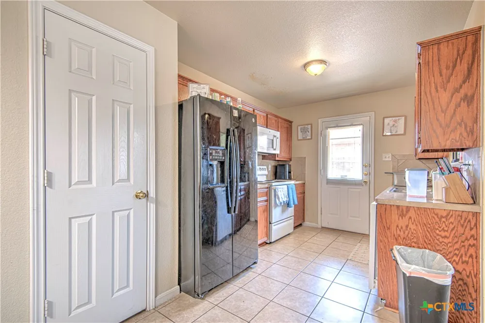 1504 Golden Eagle Court Killeen, TX 76549