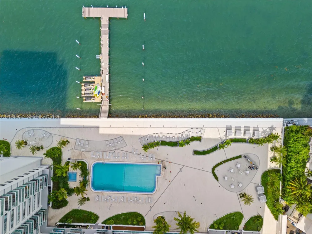 1000 West Ave #1518 Miami Beach, FL 33139