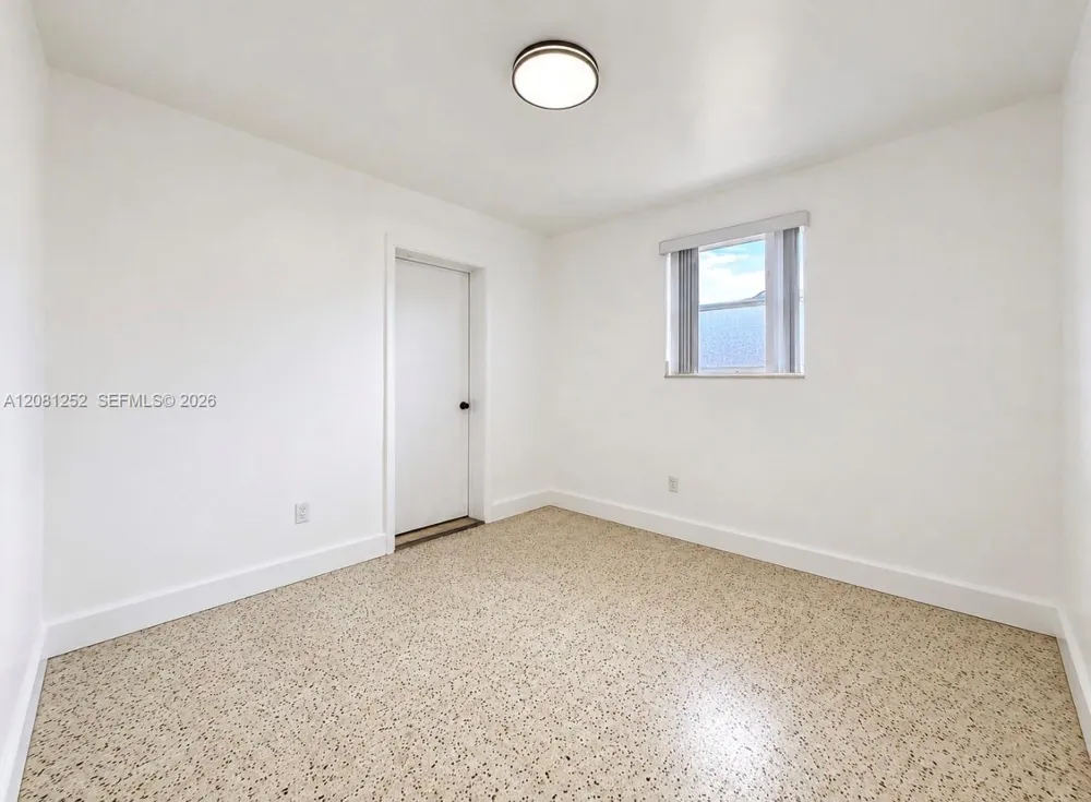 212 Northwest Blvd #214 Miami, FL 33126
