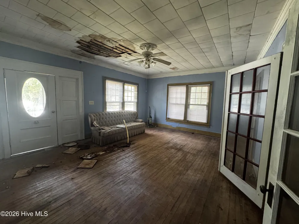 306 S Broad Street Robersonville, NC 27871