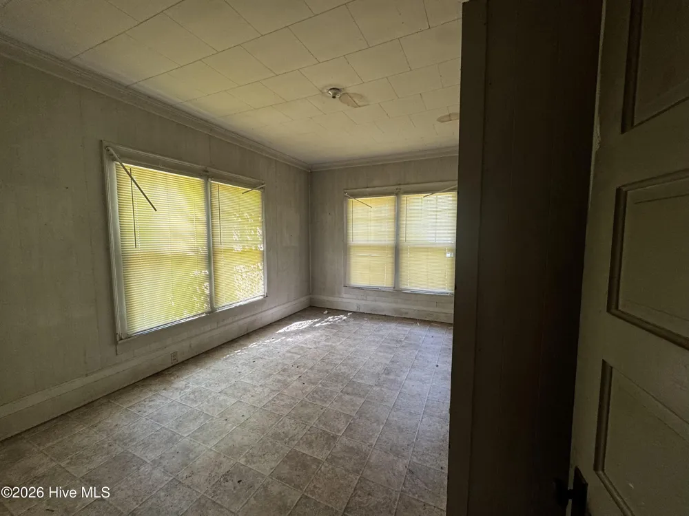 306 S Broad Street Robersonville, NC 27871