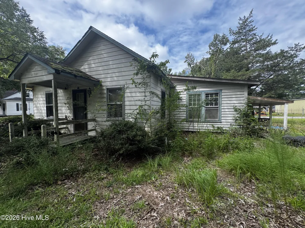 306 S Broad Street Robersonville, NC 27871
