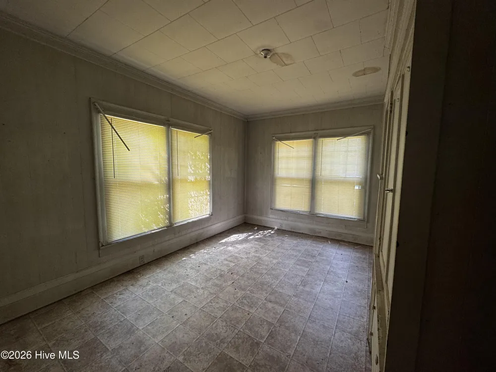 306 S Broad Street Robersonville, NC 27871