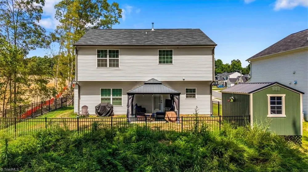 1637 Appaloosa Place High Point, NC 27262