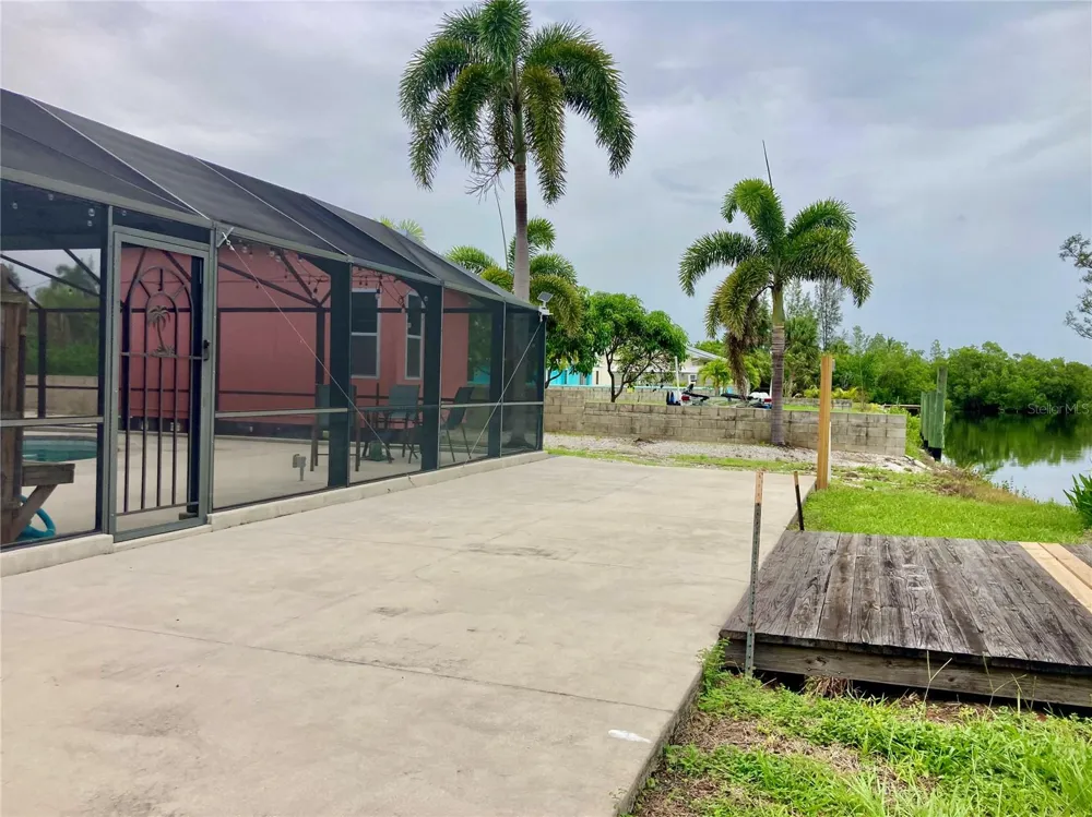 232 DARST AVENUE Punta Gorda, FL 33950