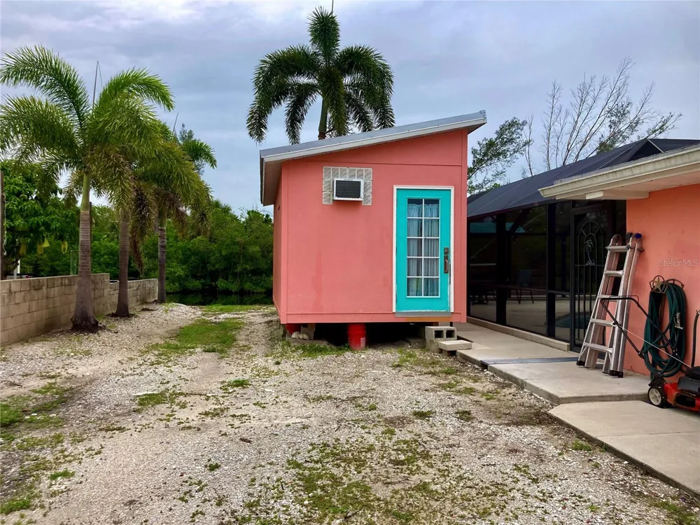 232 DARST AVENUE Punta Gorda, FL 33950
