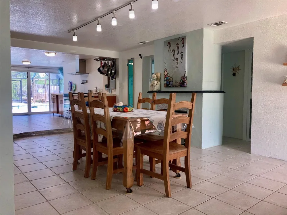 232 DARST AVENUE Punta Gorda, FL 33950