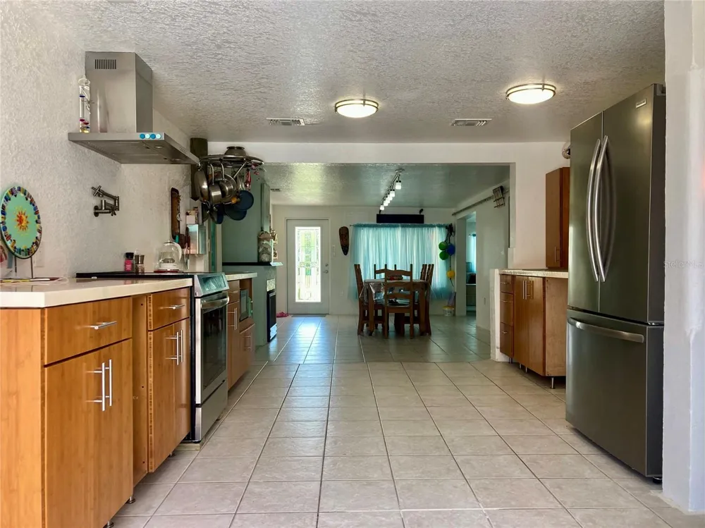 232 DARST AVENUE Punta Gorda, FL 33950