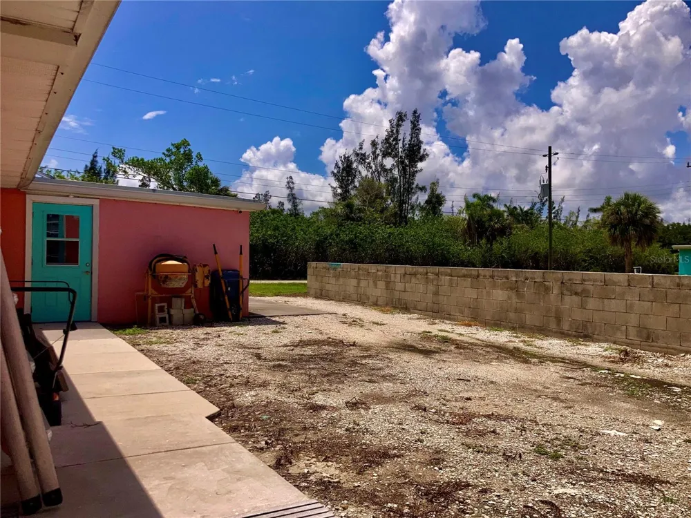 232 DARST AVENUE Punta Gorda, FL 33950
