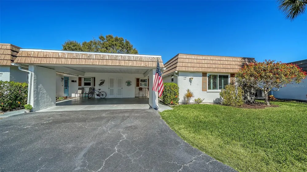 2721 RIVERBLUFF PLACE #V-50 Sarasota, FL 34231