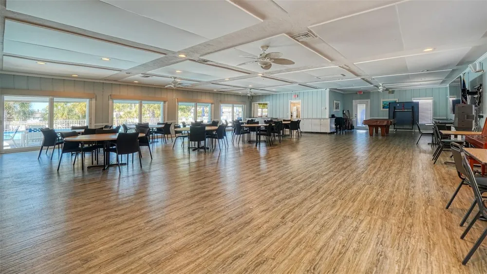 2721 RIVERBLUFF PLACE #V-50 Sarasota, FL 34231