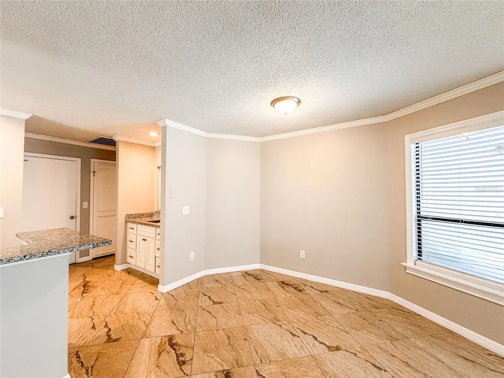 9542 PEBBLE GLEN AVENUE Tampa, FL 33647