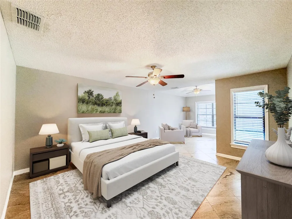 9542 PEBBLE GLEN AVENUE Tampa, FL 33647