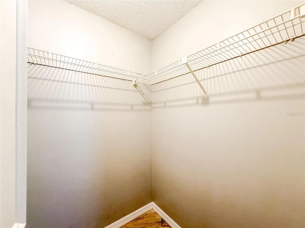 9542 PEBBLE GLEN AVENUE Tampa, FL 33647
