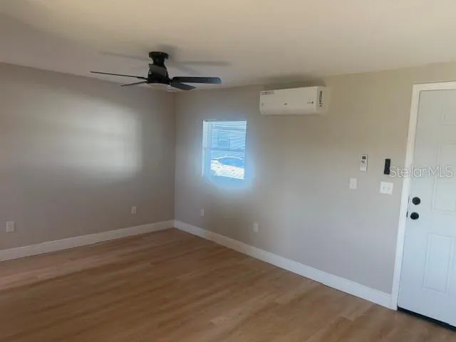 4605 HUBERT AVENUE #11 Tampa, FL 33614
