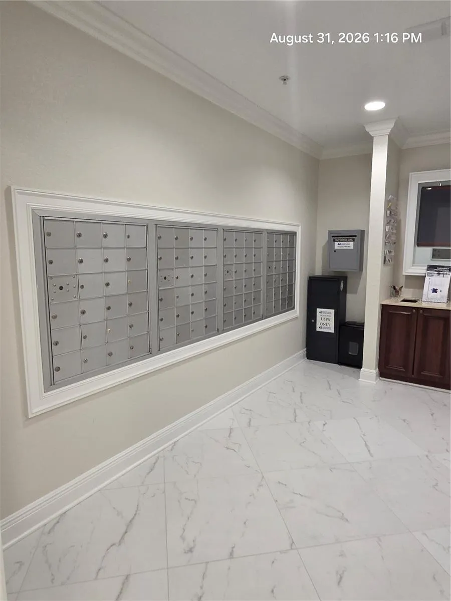 1064 TAMIAMI TRAIL #1404 Sarasota, FL 34236