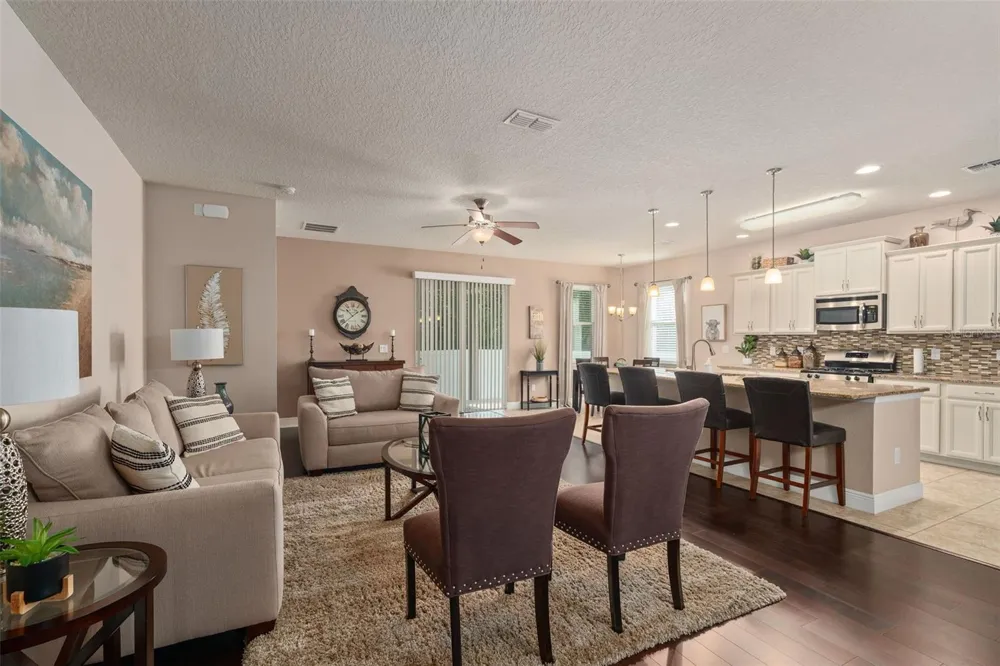 1007 FLAGSTONE COURT Apopka, FL 32703