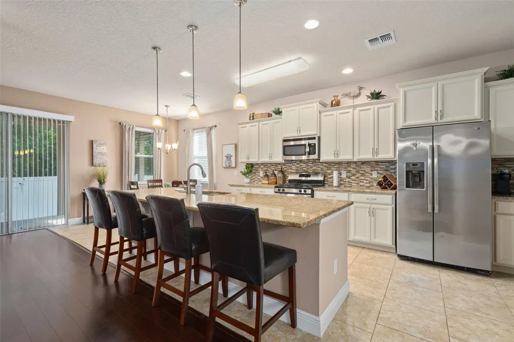 1007 FLAGSTONE COURT Apopka, FL 32703