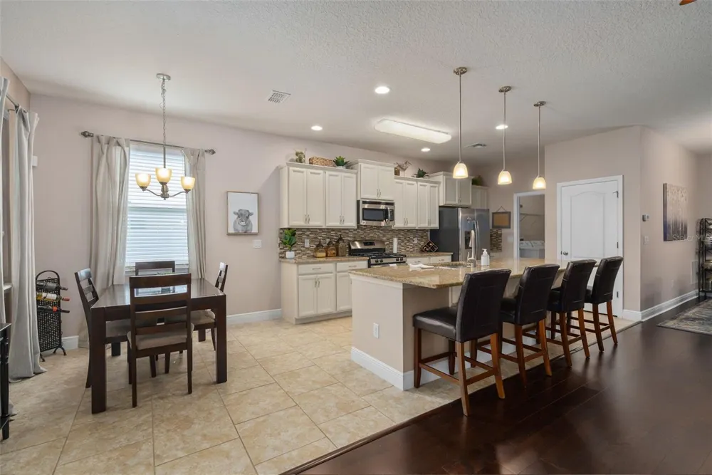 1007 FLAGSTONE COURT Apopka, FL 32703
