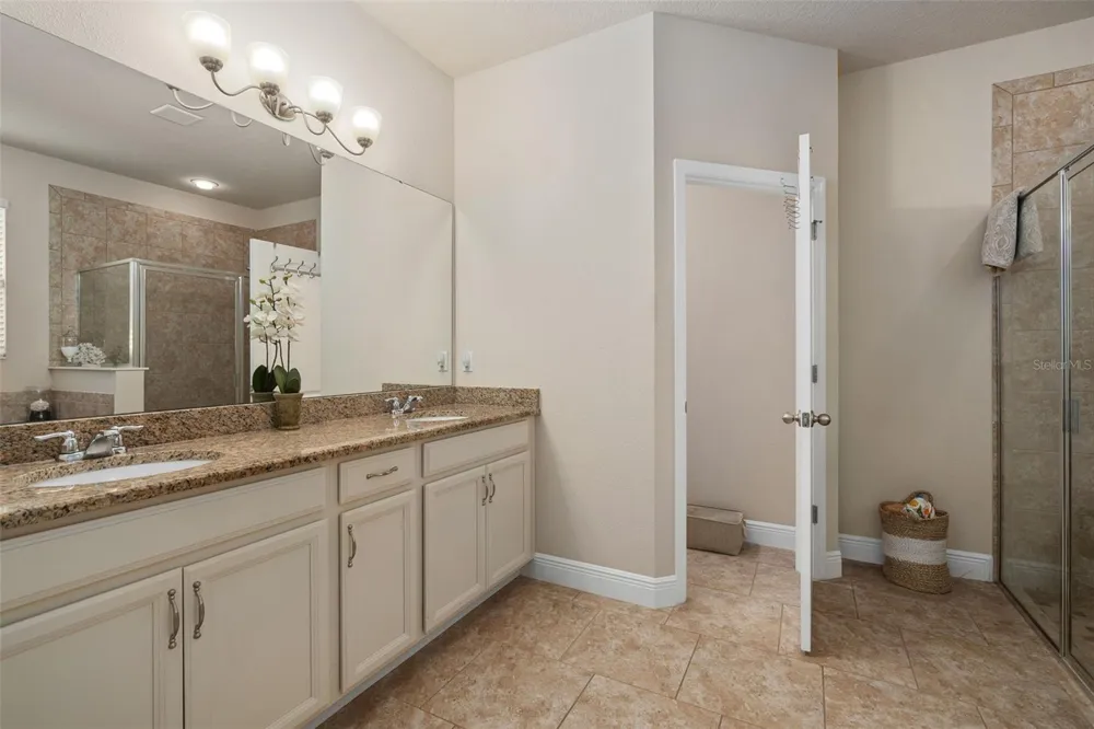 1007 FLAGSTONE COURT Apopka, FL 32703