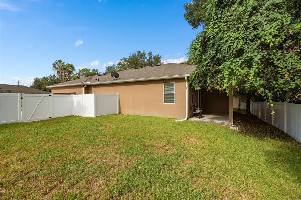 1007 FLAGSTONE COURT Apopka, FL 32703