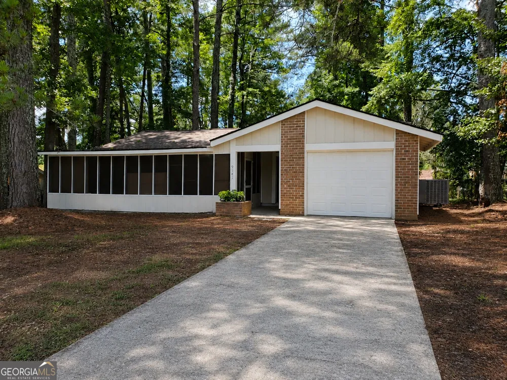 9141 Trail CT Jonesboro, GA 30238
