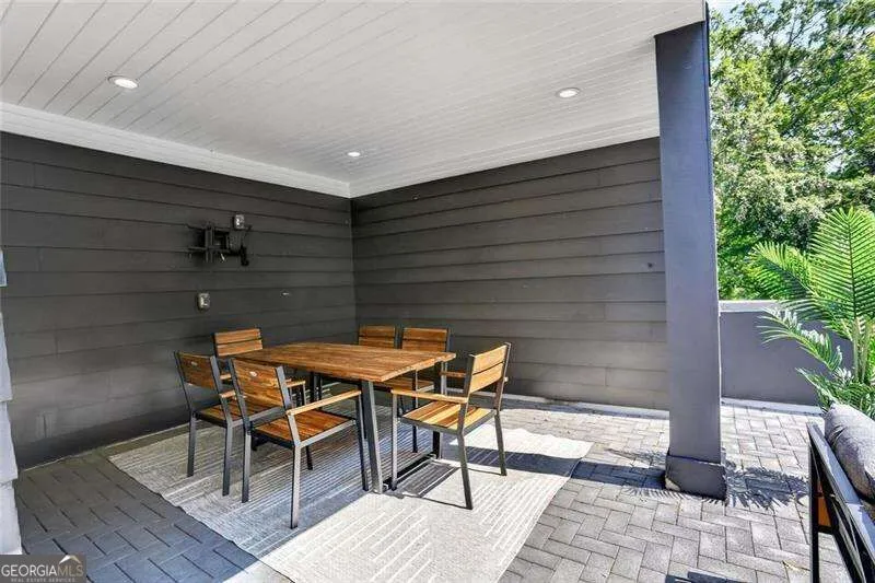 244 Locust ST NE Atlanta, GA 30317