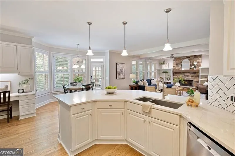 1175 Jennifer Oaks DR Alpharetta, GA 30004