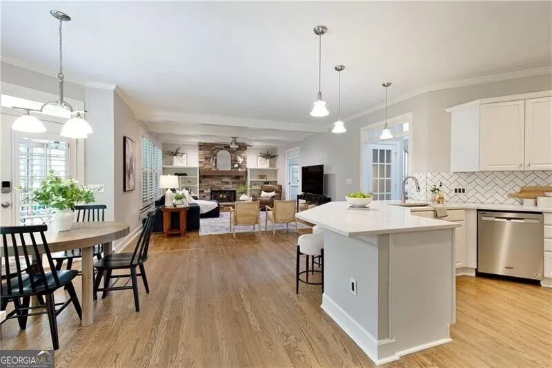 1175 Jennifer Oaks DR Alpharetta, GA 30004