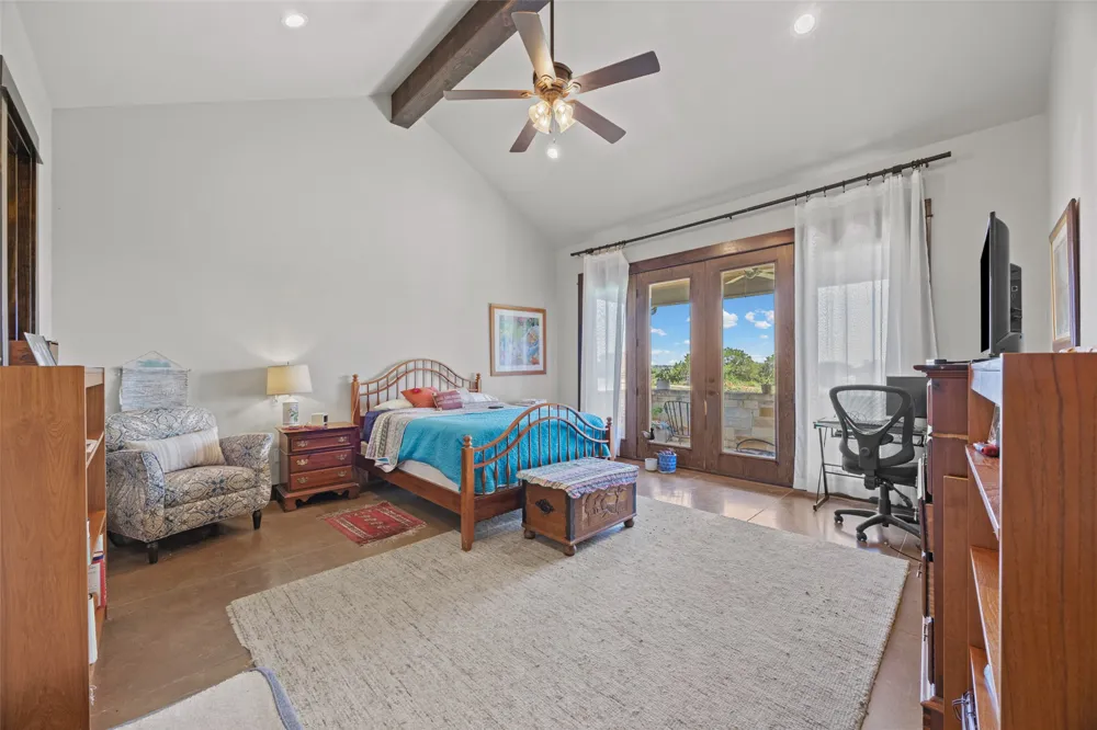 211 Rancho Ladera Drive San Marcos, TX 78666