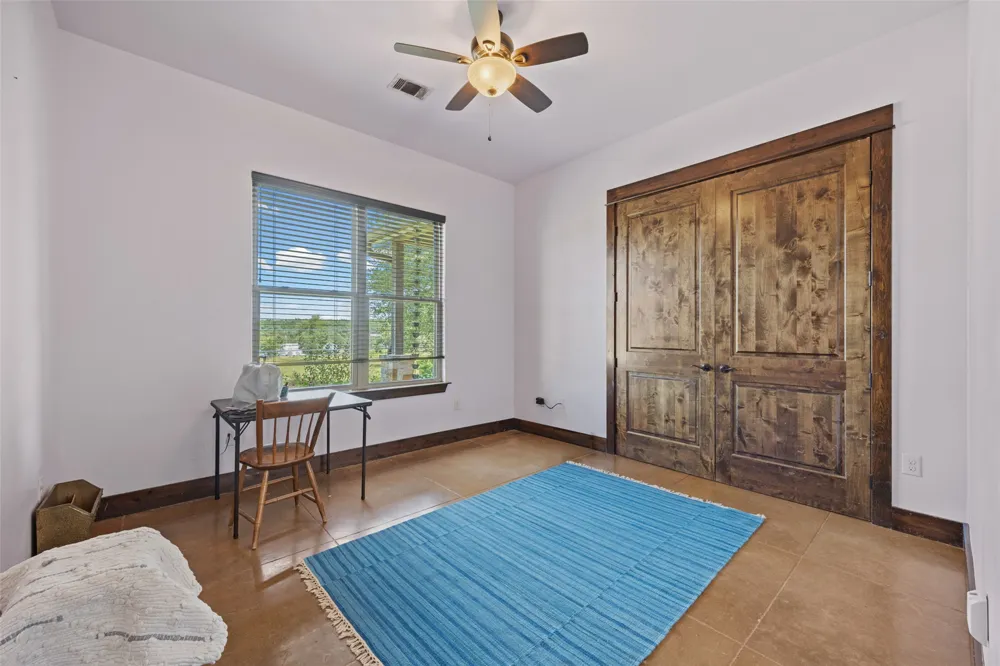 211 Rancho Ladera Drive San Marcos, TX 78666