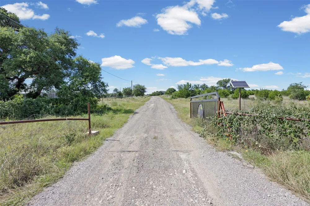 211 Rancho Ladera Drive San Marcos, TX 78666