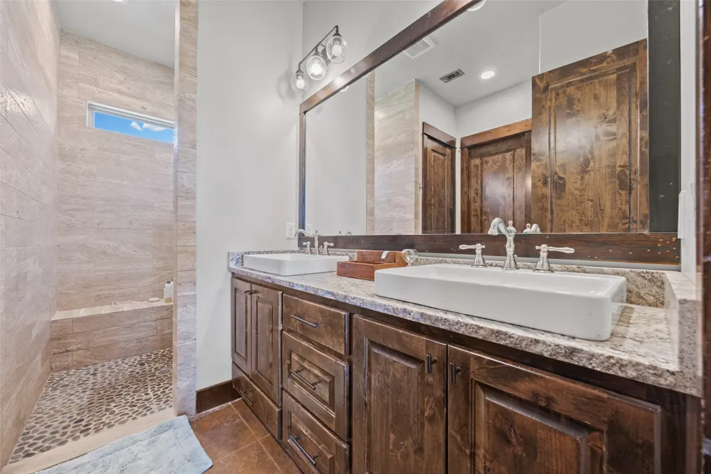 211 Rancho Ladera Drive San Marcos, TX 78666