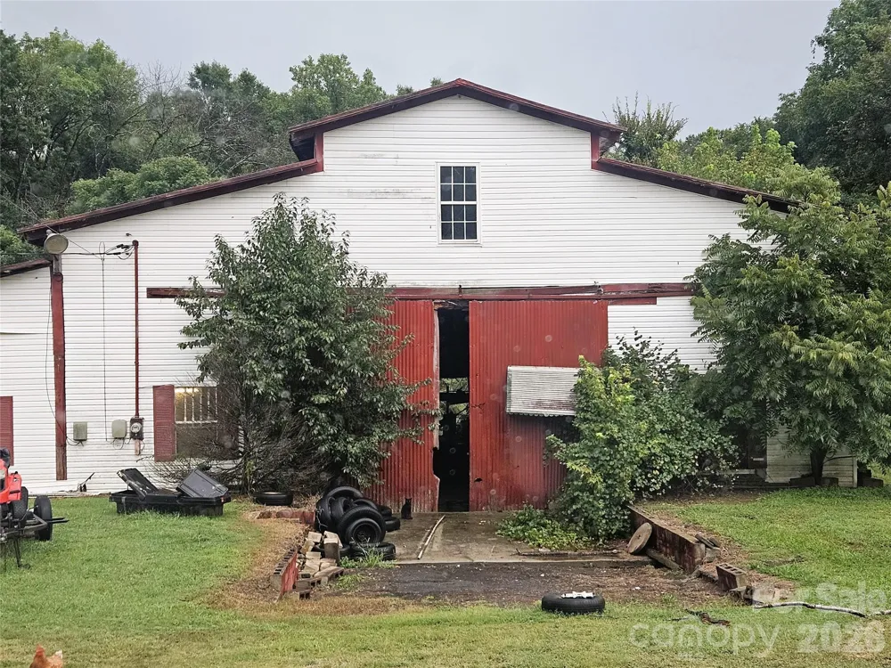 953 Old Charlotte Road Albemarle, NC 28001