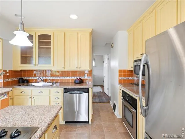 220 Ford Street Golden, CO 80403