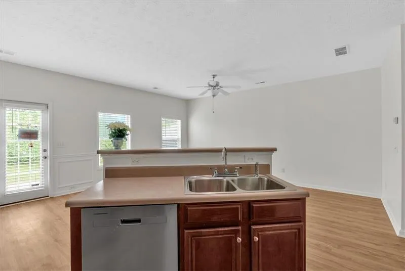 2555 Flat Shoals Road #1104 College Park, GA 30349