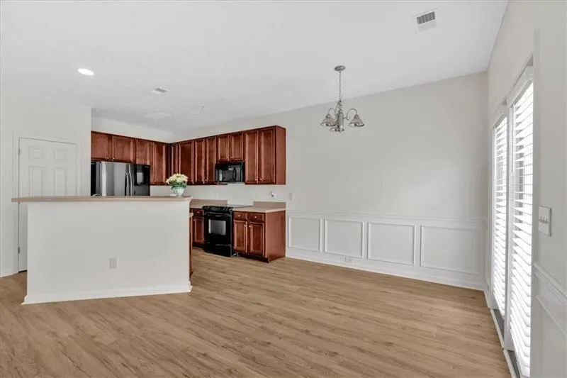 2555 Flat Shoals Road #1104 College Park, GA 30349