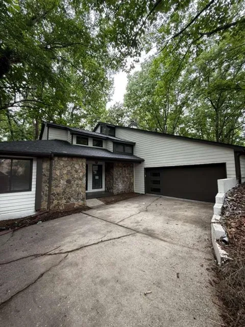 352 Peak Drive