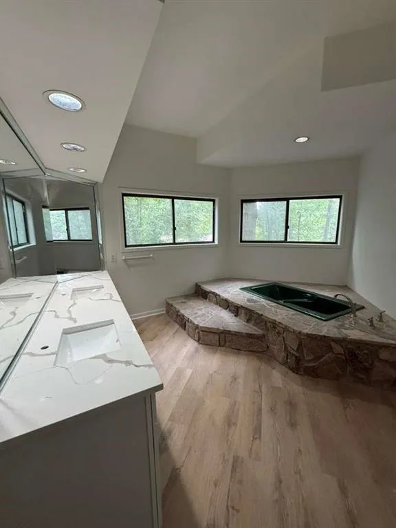 352 Peak Drive Alpharetta, GA 30022