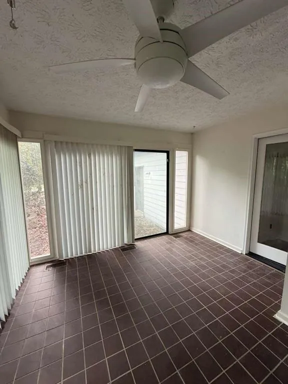 352 Peak Drive Alpharetta, GA 30022