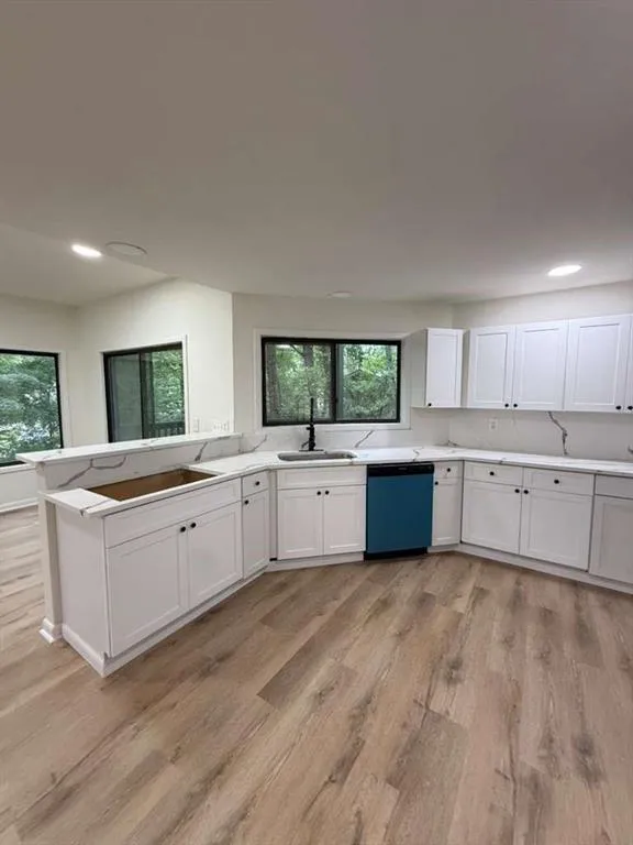 352 Peak Drive Alpharetta, GA 30022